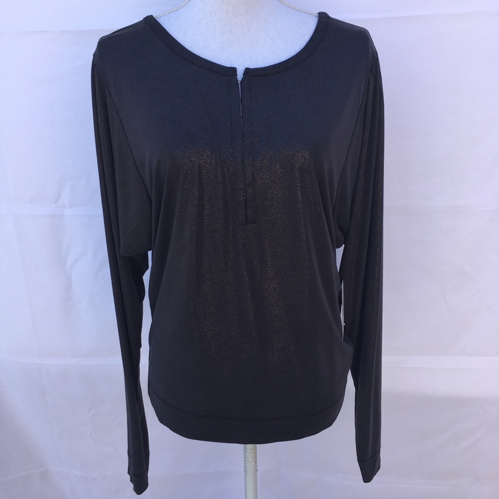 NWT We The Free Woman’s S Long Sleeve blouse Black